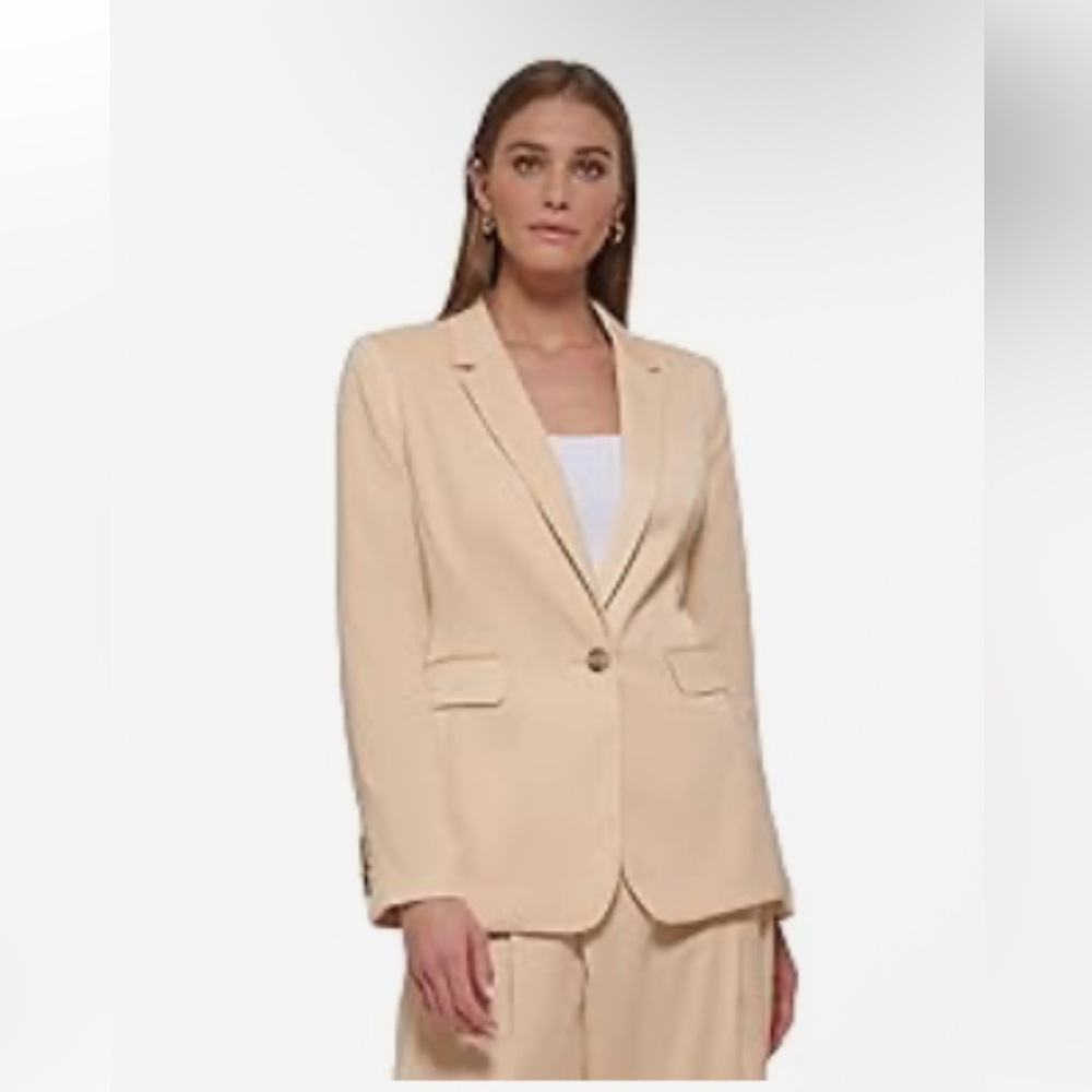 DKNY Women's Beige Blazer,  size 12